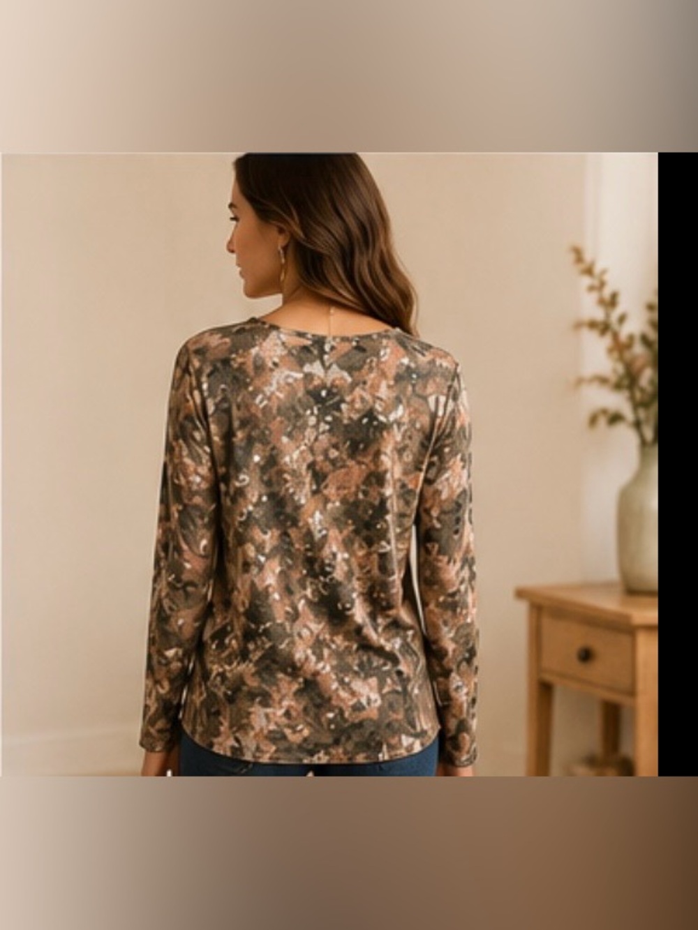 Chicos Floral V Neck Top Size 3 XL Metallic Detail Blouse - Picture 3 of 9